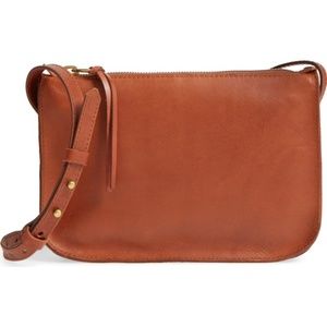 Madewell Simple Crossbody Bag in English Saddle